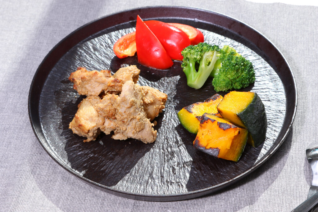 国内産鶏もも肉の味噌ガーリック風味・ 5個セット（150g×5パック